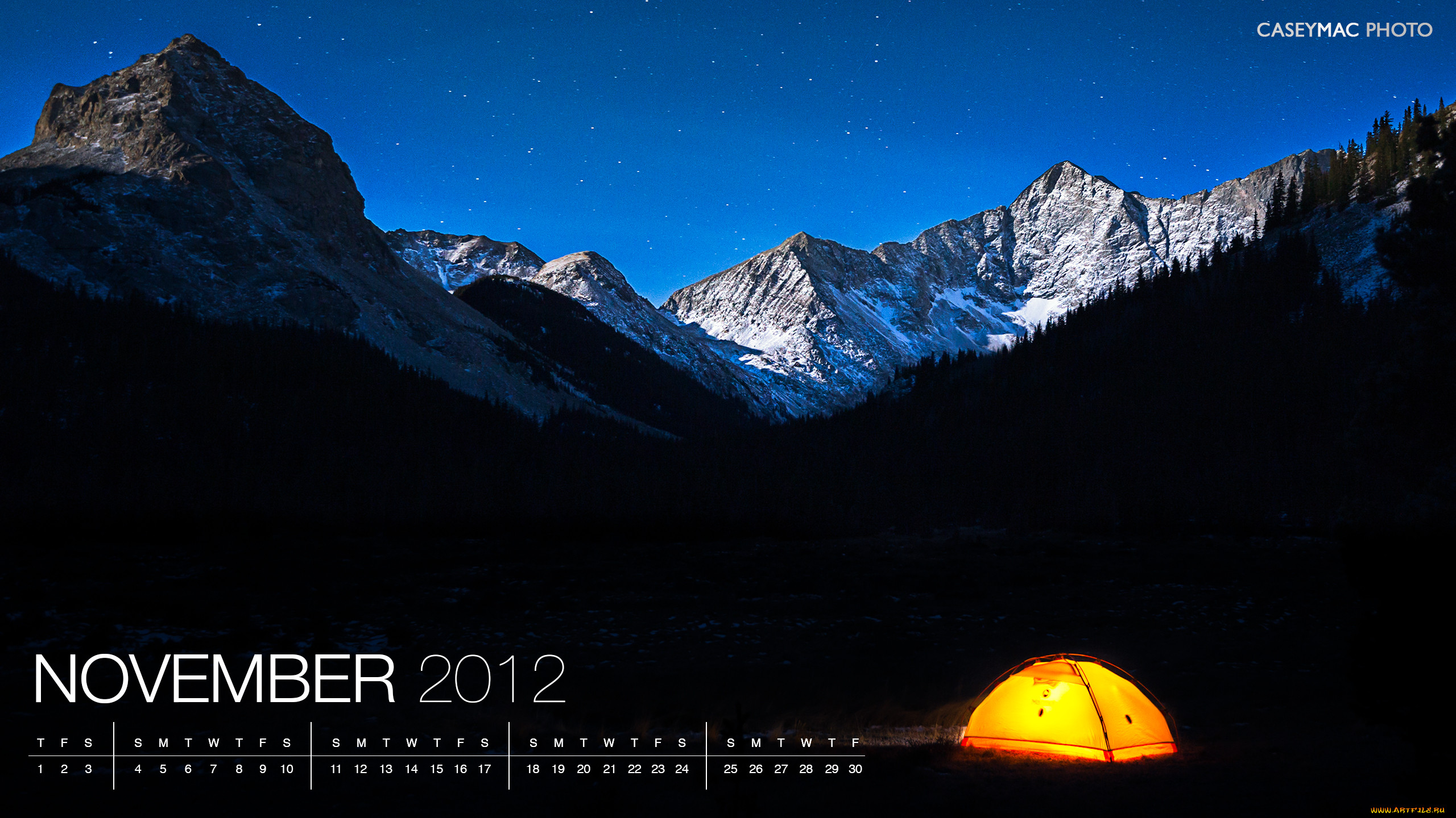 Windows 10 camp. Хан Тенгри гора. Горы ночью. Палатка в горах. Палатка на фоне гор.